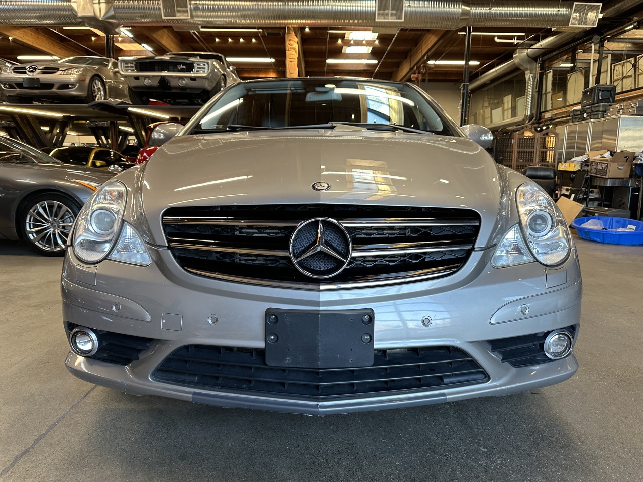 2009 Mercedes-Benz R 320 BlueTEC 4Matic