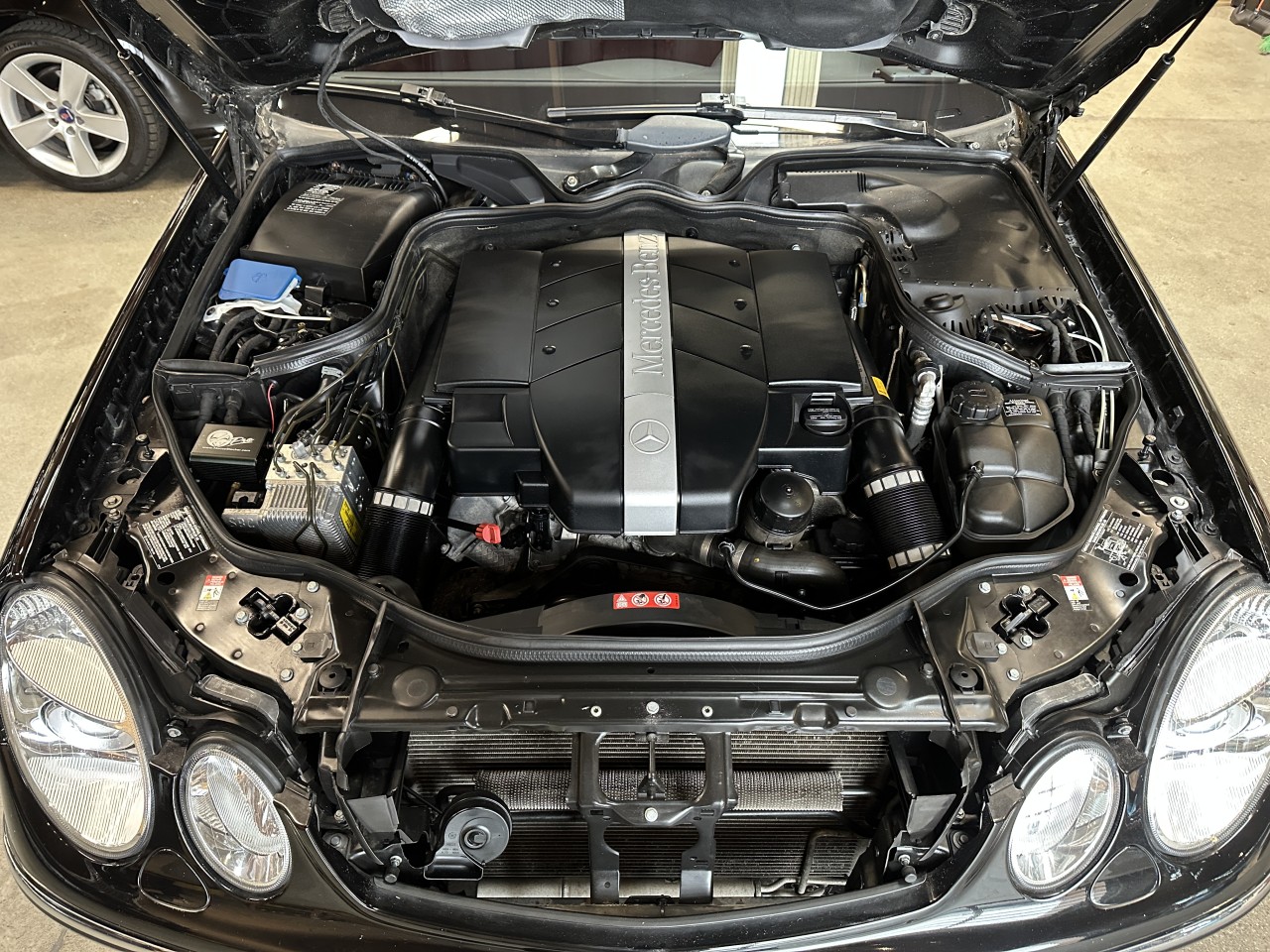 2005 Mercedes-Benz E320 4Matic Wagon